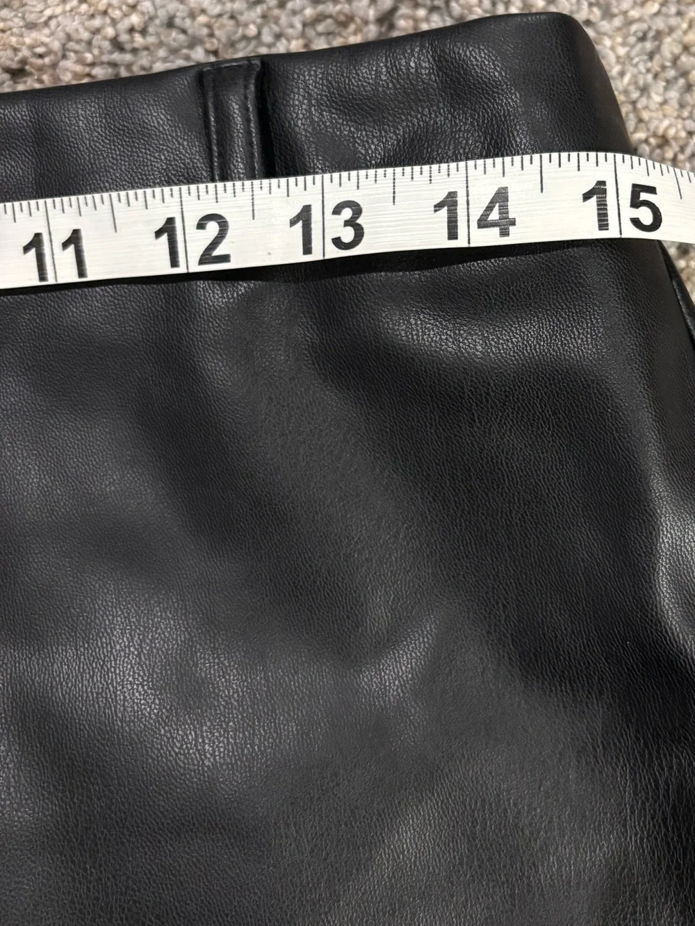 NWT ZARA Black Faux Leather Solid Mini Short Skirt Zip Closure Women's Size M